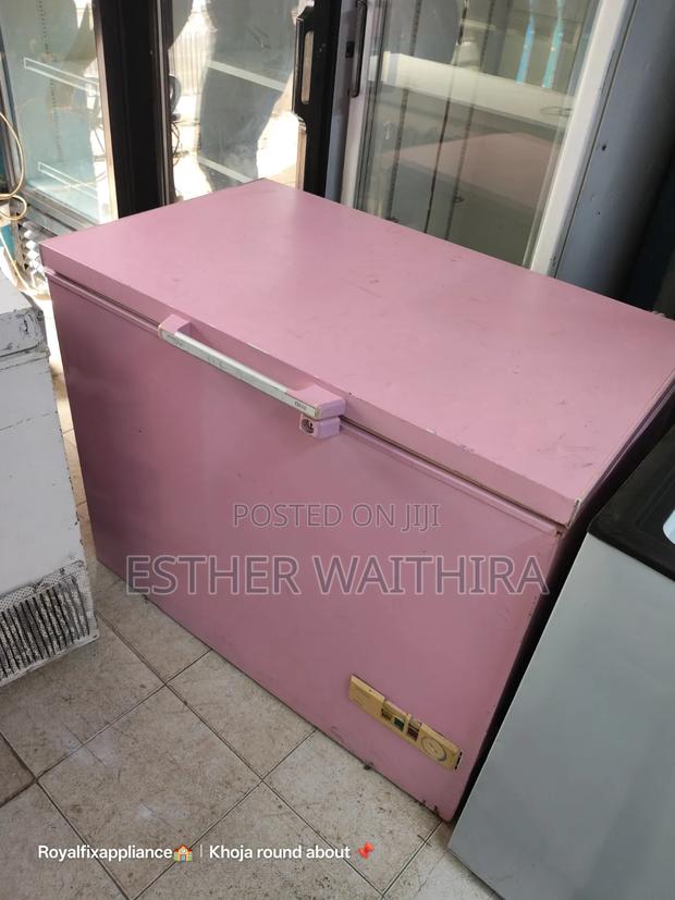 Pure Pink Chest Freezer 300litres