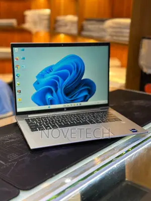 Laptop HP ZBook Firefly 14 G10 16GB Intel Core i7 SSD 512GB