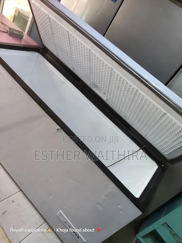 Pure Silver 500litres One Doors Freezer - thumbnail 4