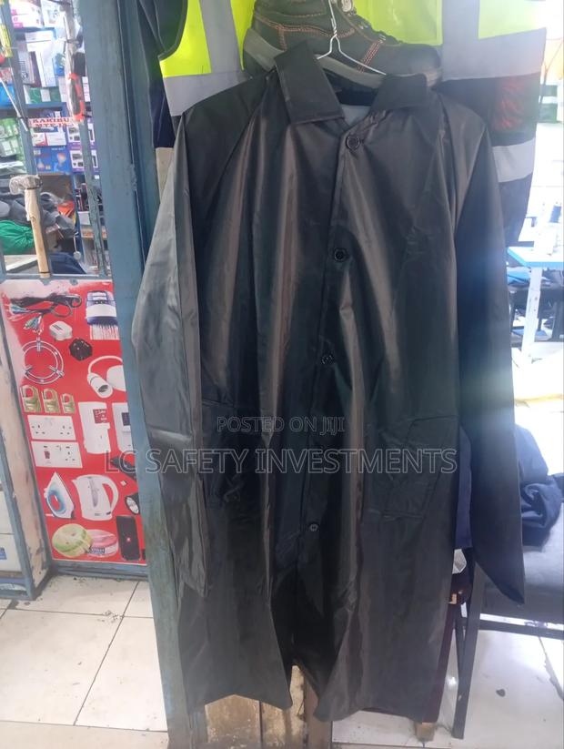 Raincoats With Inner Lining - thumbnail 2