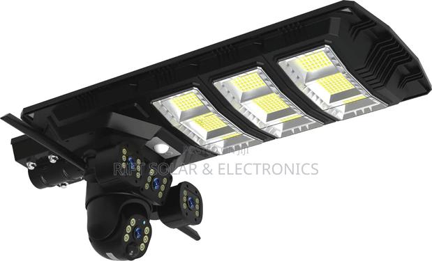 400 W Floodlight CCTV Camera Solar Powered Outdoor Lighting