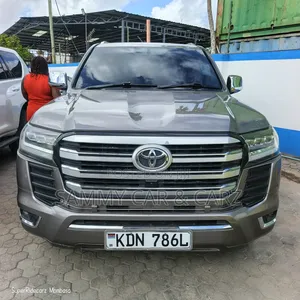 Toyota Land Cruiser 2008 Gold
