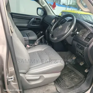 Toyota Land Cruiser 2008 Gold