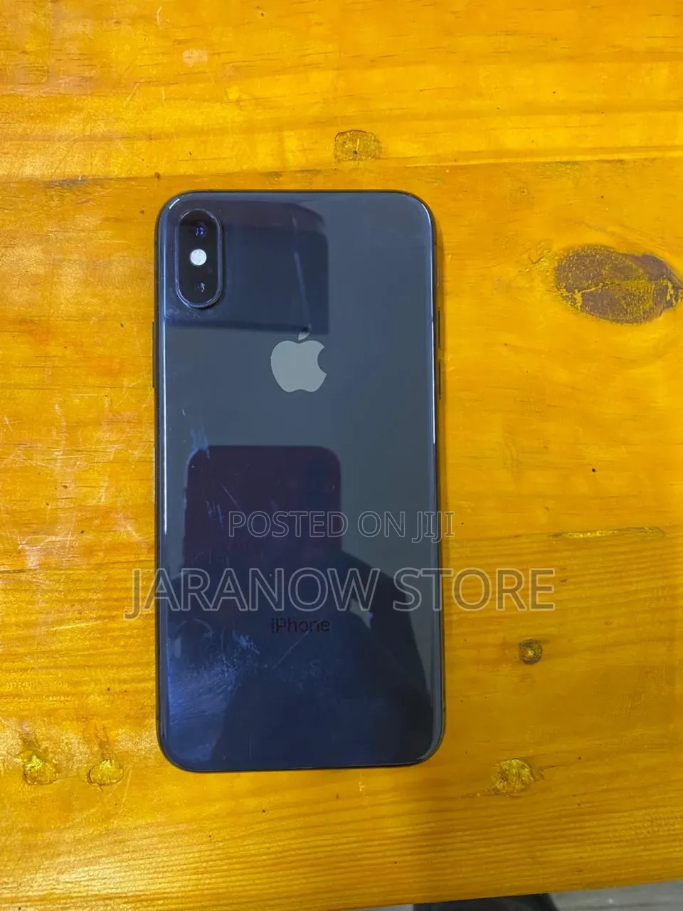 Apple iPhone SE 64 GB Black