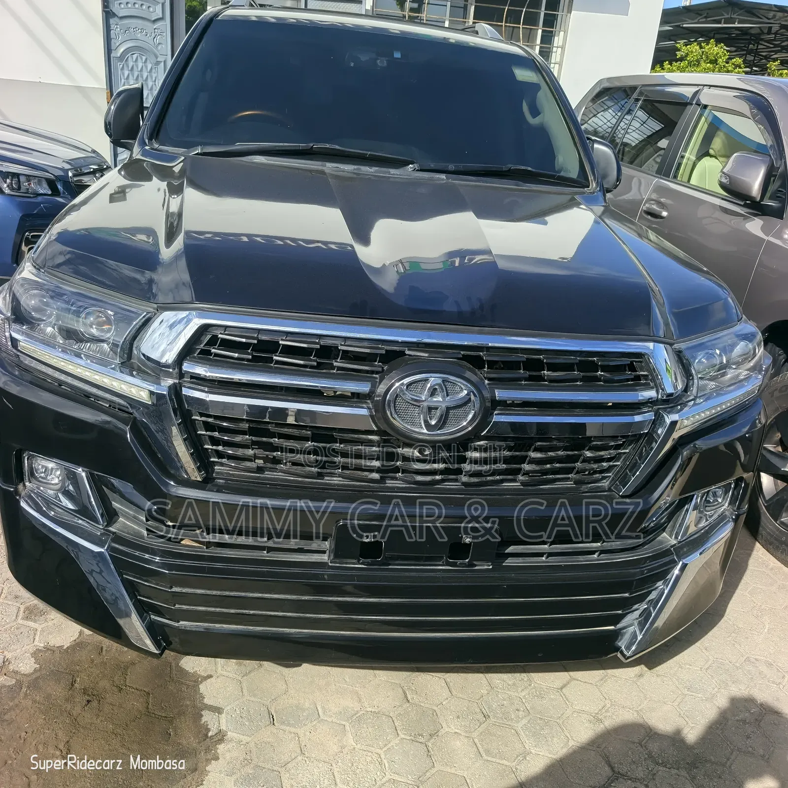 Toyota Land Cruiser 2014 Black