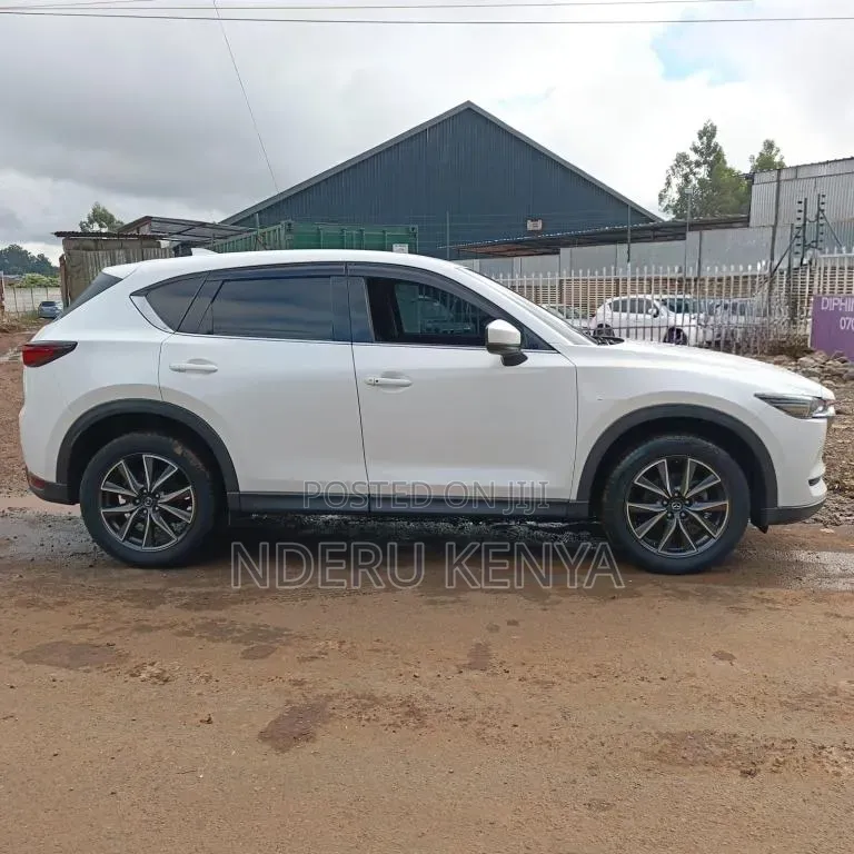 Mazda CX-5 Grand Touring AWD 2018 White