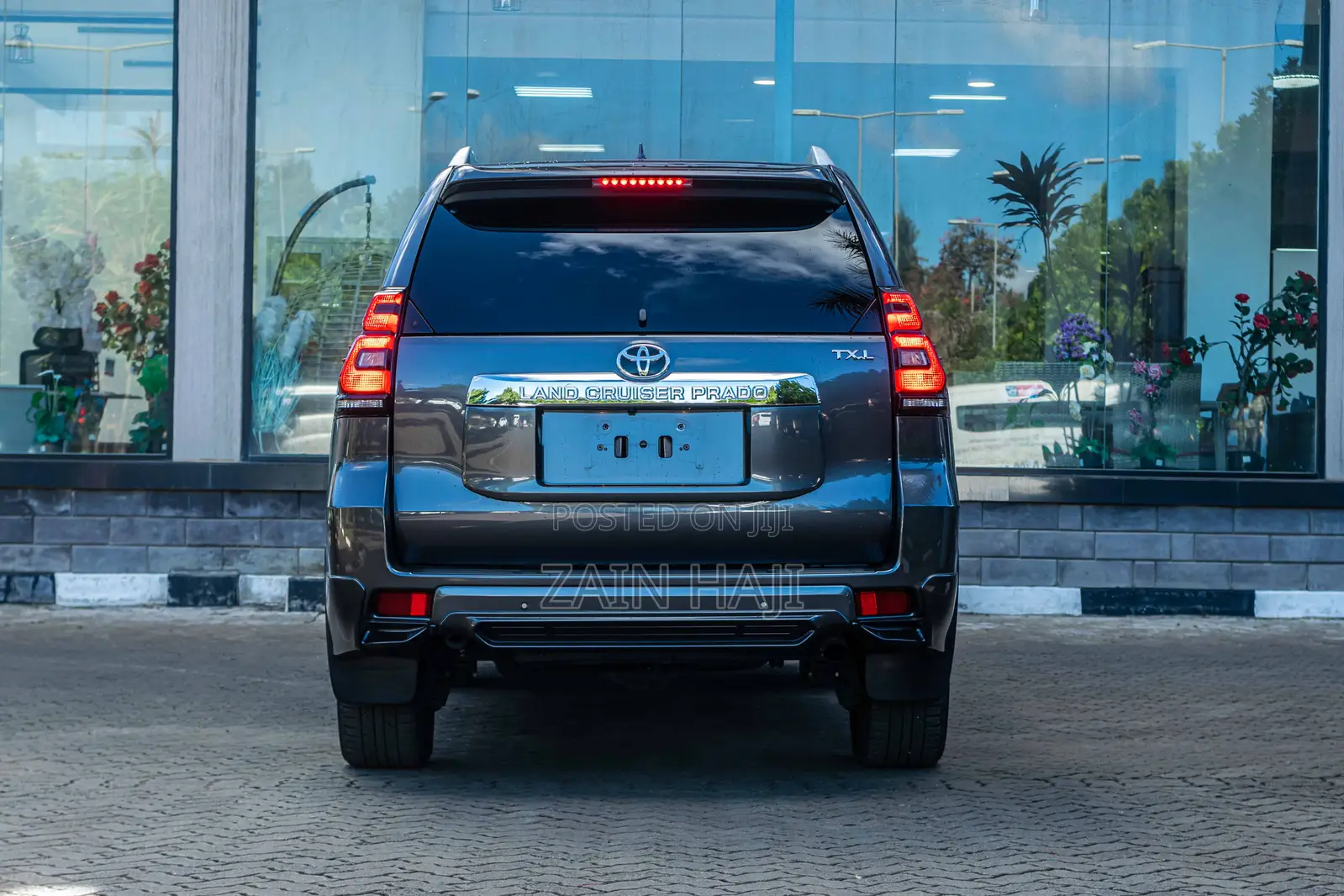 Toyota Land Cruiser Prado 2021 Gray