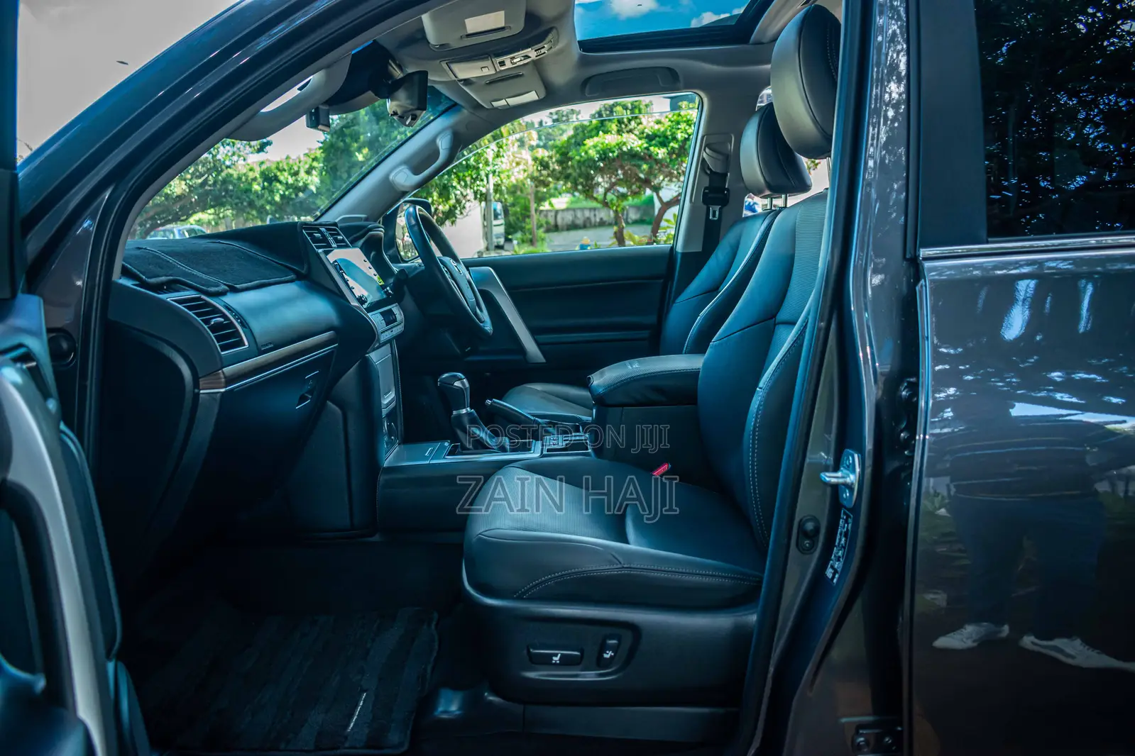 Toyota Land Cruiser Prado 2021 Gray