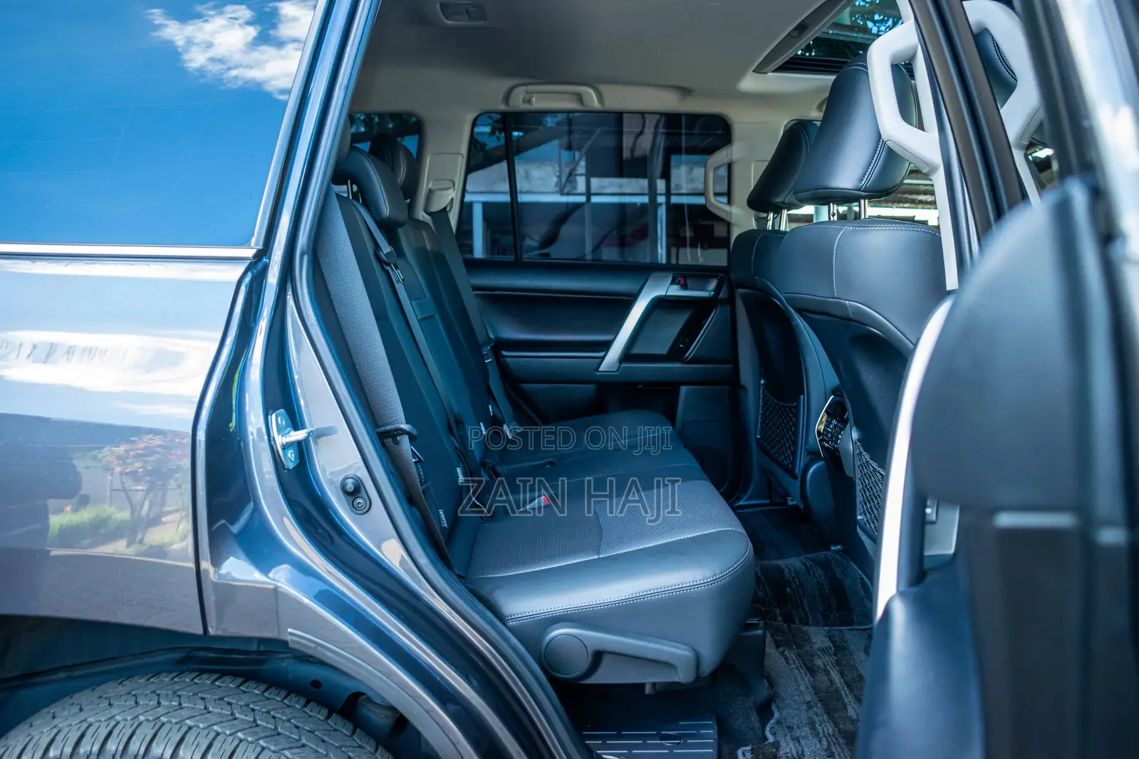 Toyota Land Cruiser Prado 2021 Gray