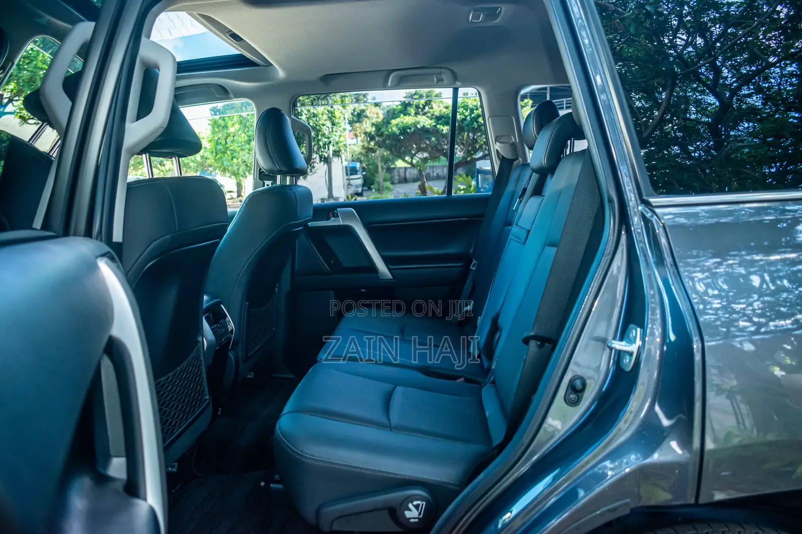 Toyota Land Cruiser Prado 2021 Gray