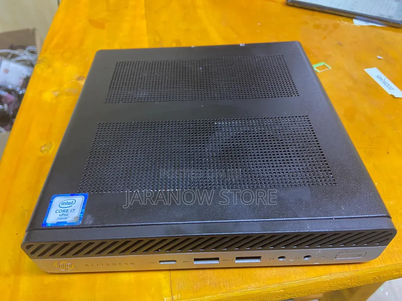 Desktop Computer HP EliteOne 800 G3 8GB Intel Core i7 SSD 256GB