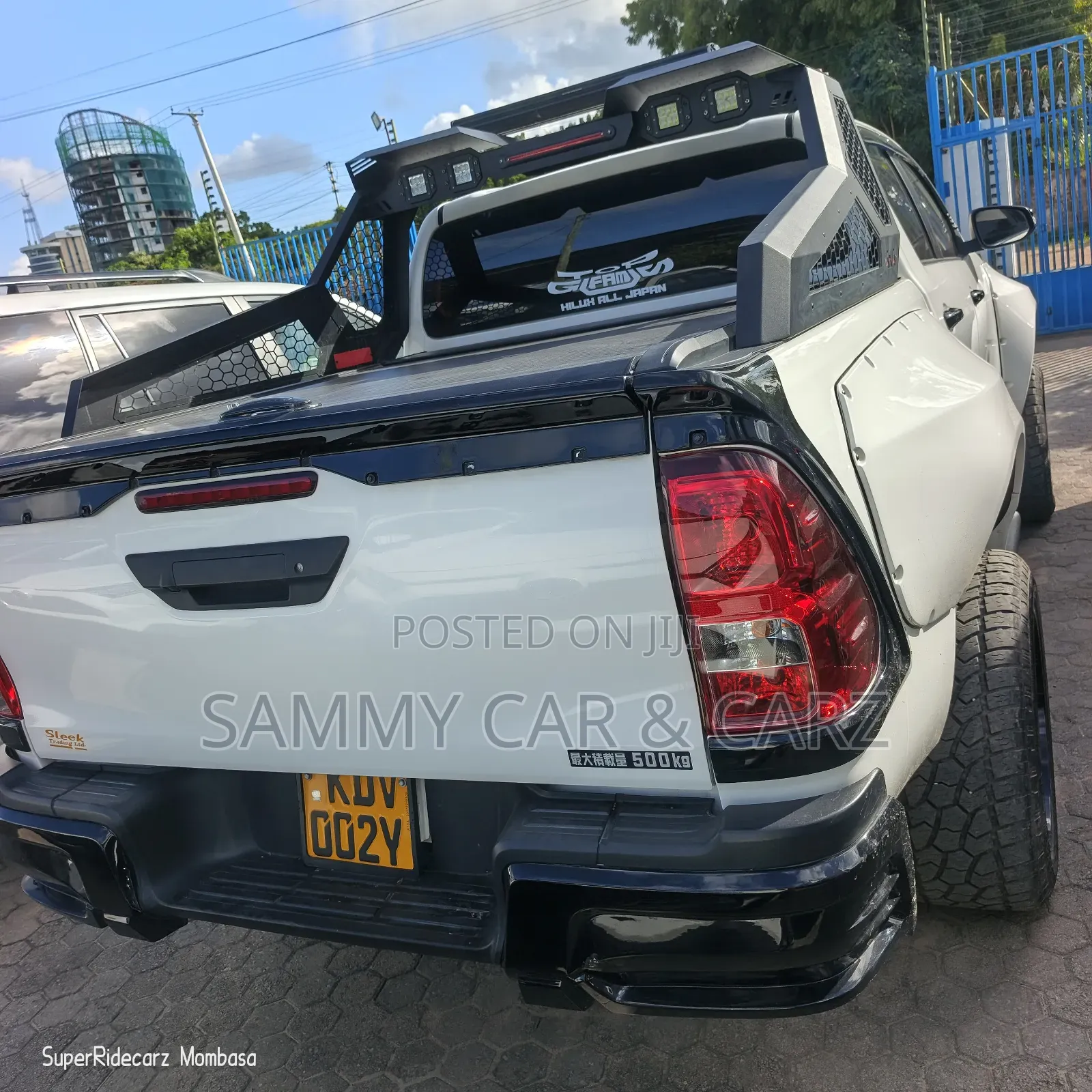 Toyota Hilux 2019 White