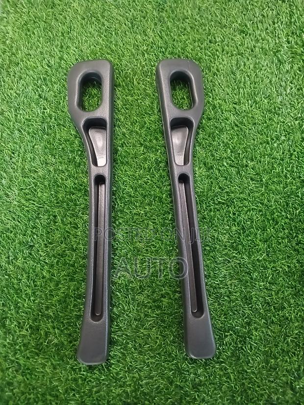 Universal Car Seat Gap Filler Organizer Leak Proof Seat Side Filler