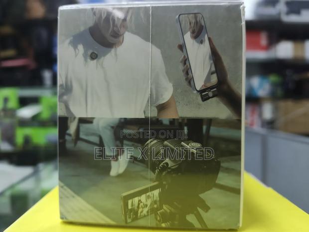 Hollyland Lark M2 Wireless Lavalier Microphone - thumbnail 3