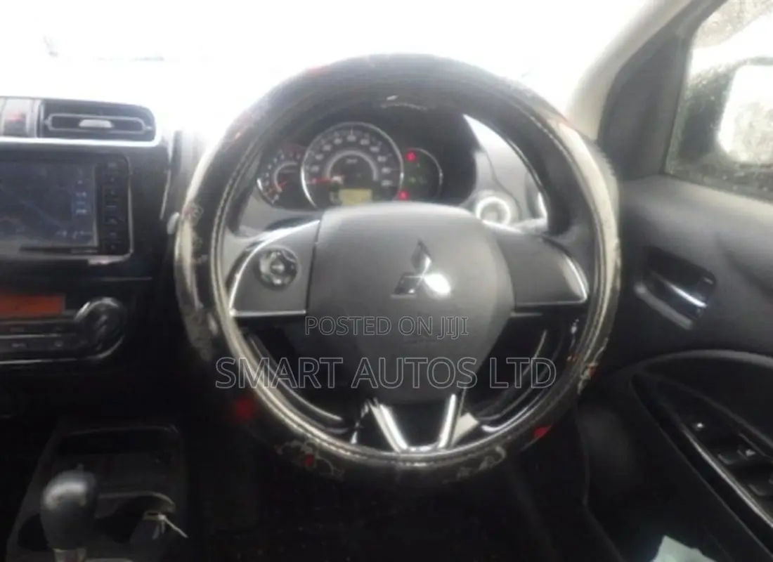 Mitsubishi Mirage 2019 Pearl