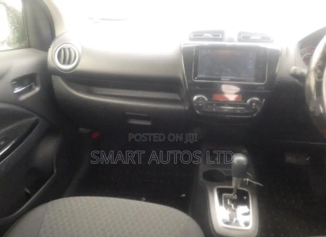 Mitsubishi Mirage 2019 Pearl