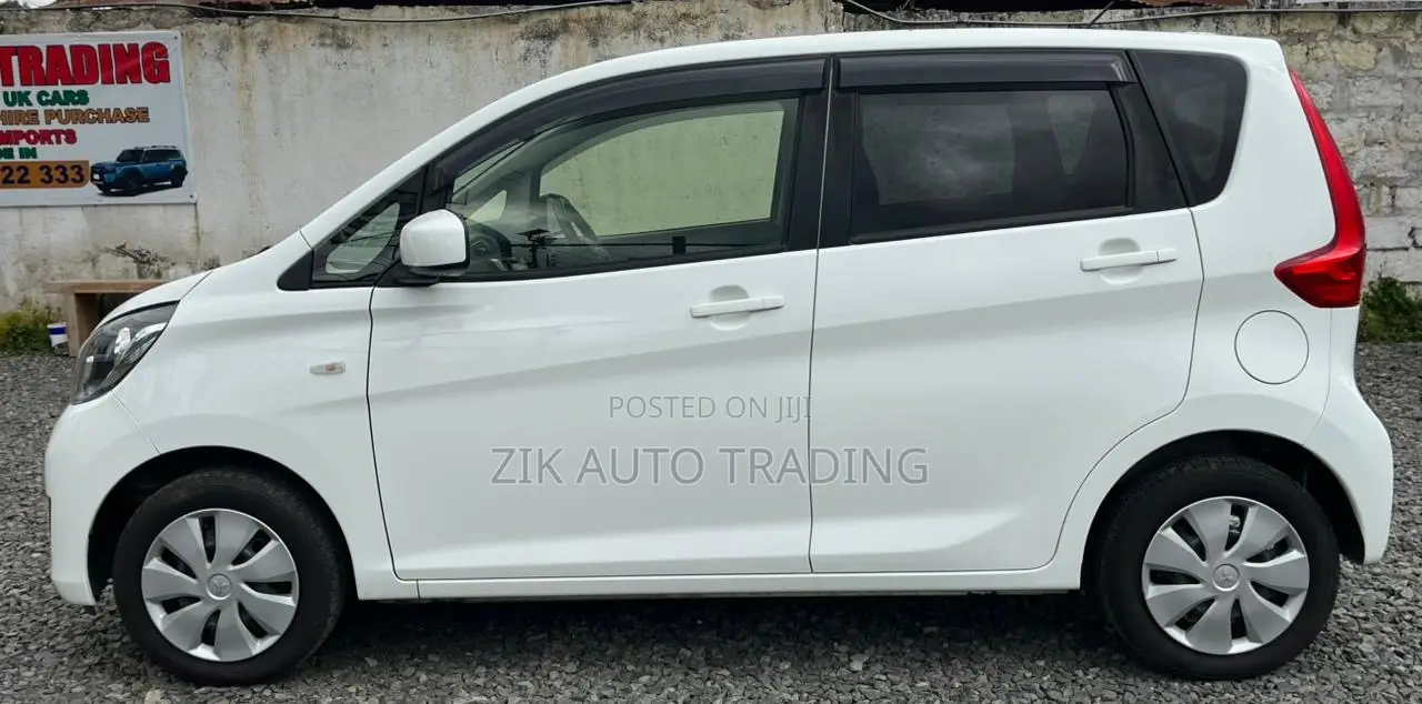 Mitsubishi EK Wagon 2019 White