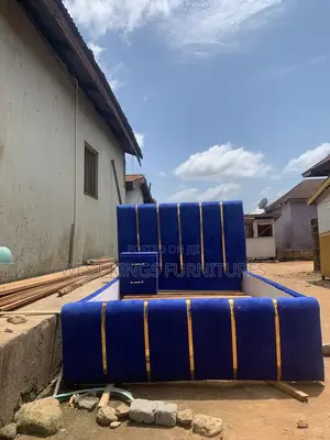 Blue With Golden Stripes Chester Bed 5x6