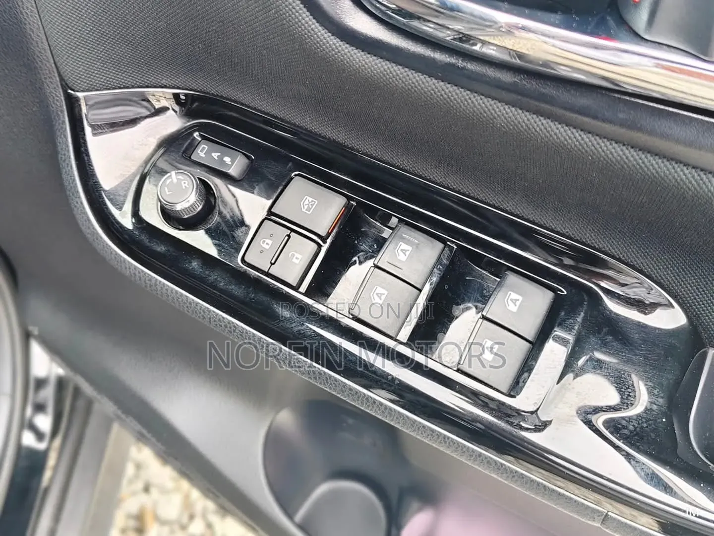 Toyota Voxy 2019 Matt Black