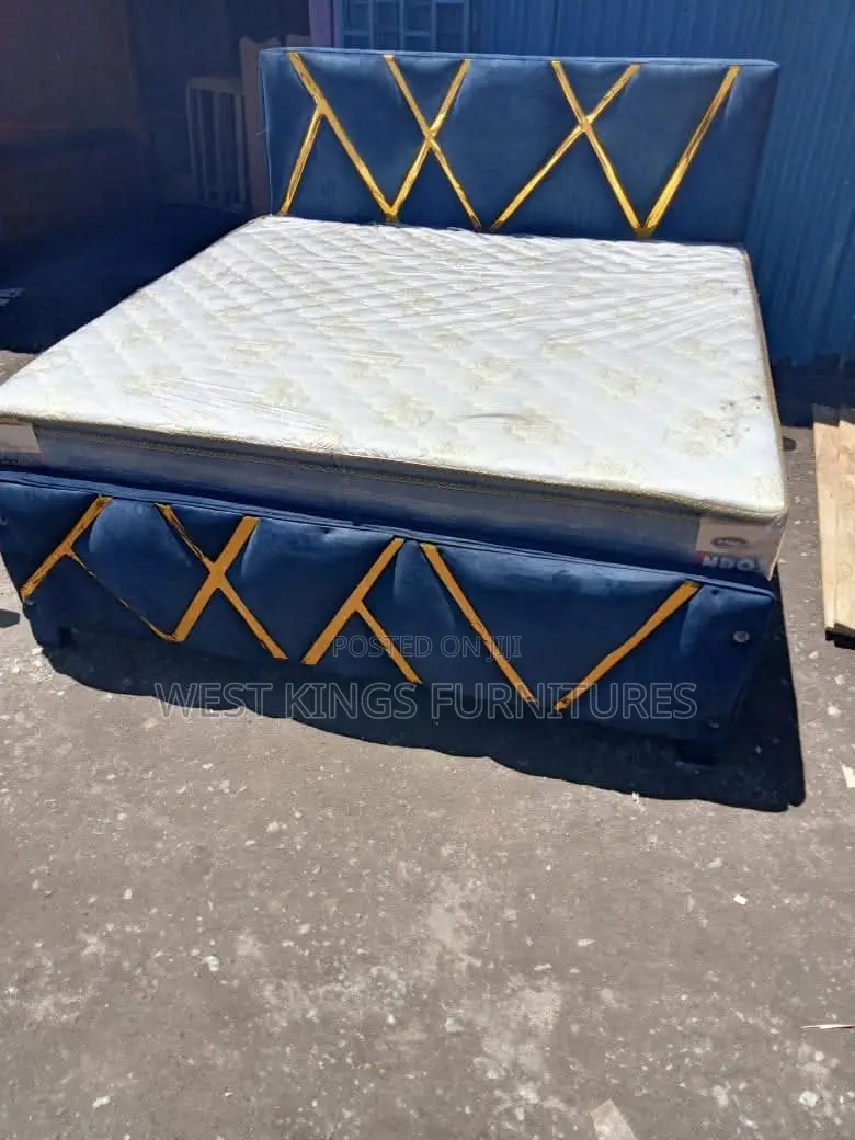 Blue Chester Bed 5x6