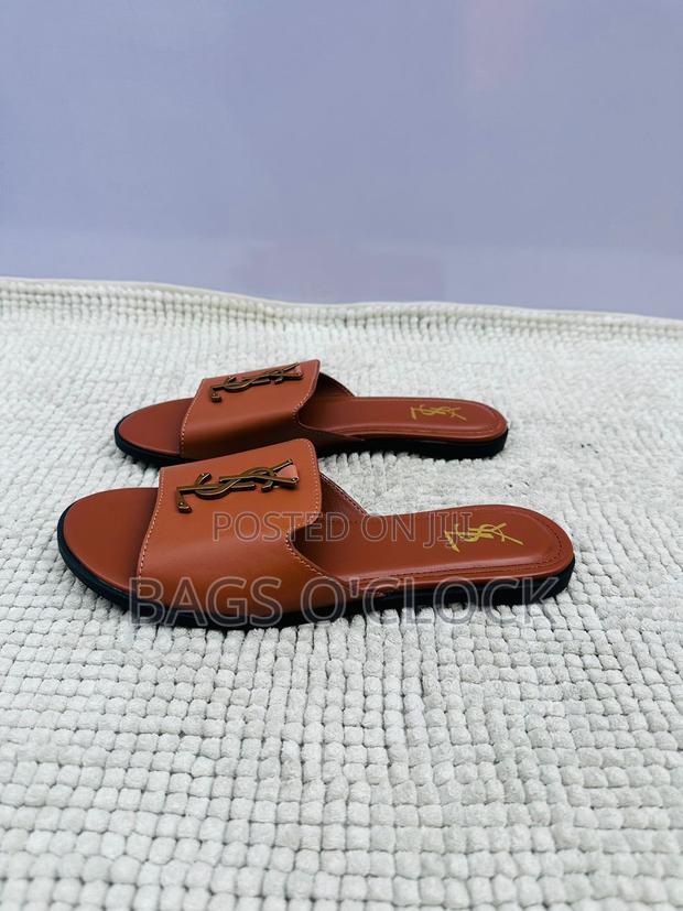 Original Saint Laurent (Ysl) Women's Flat Leather Sandals -Brown/Black - main view