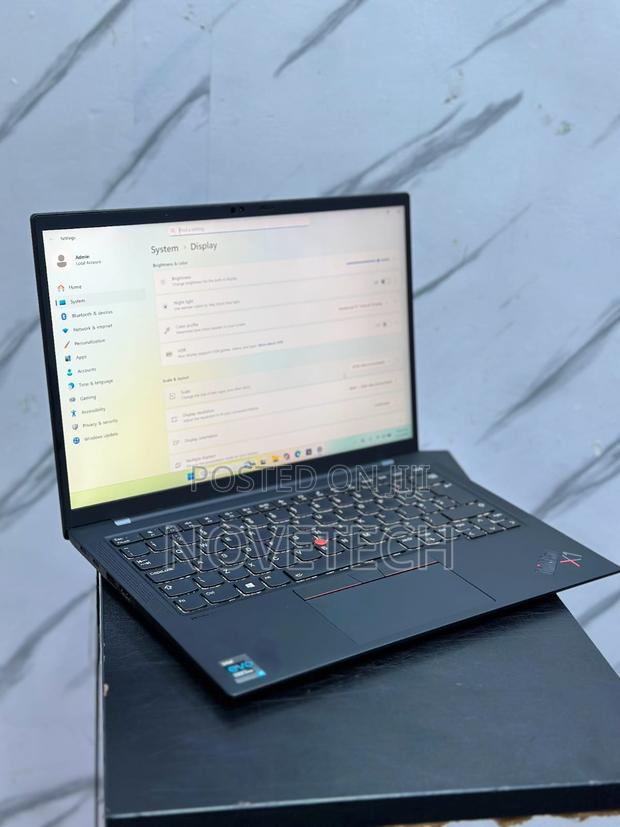 Laptop Lenovo ThinkPad X1 32GB Intel Core i7 SSD 512GB - thumbnail 2