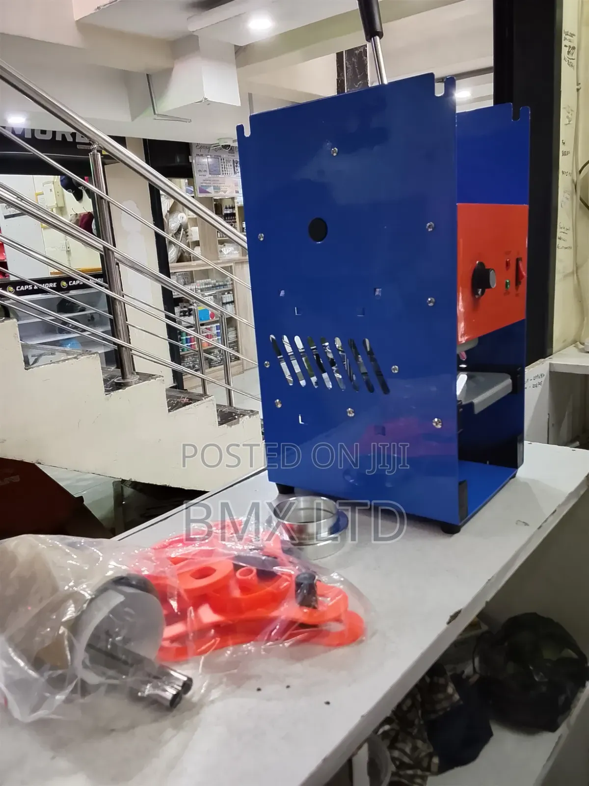 Beverage Cup Sealing Machine