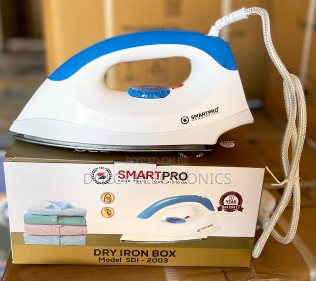 Smart Pro Dry Iron Box
