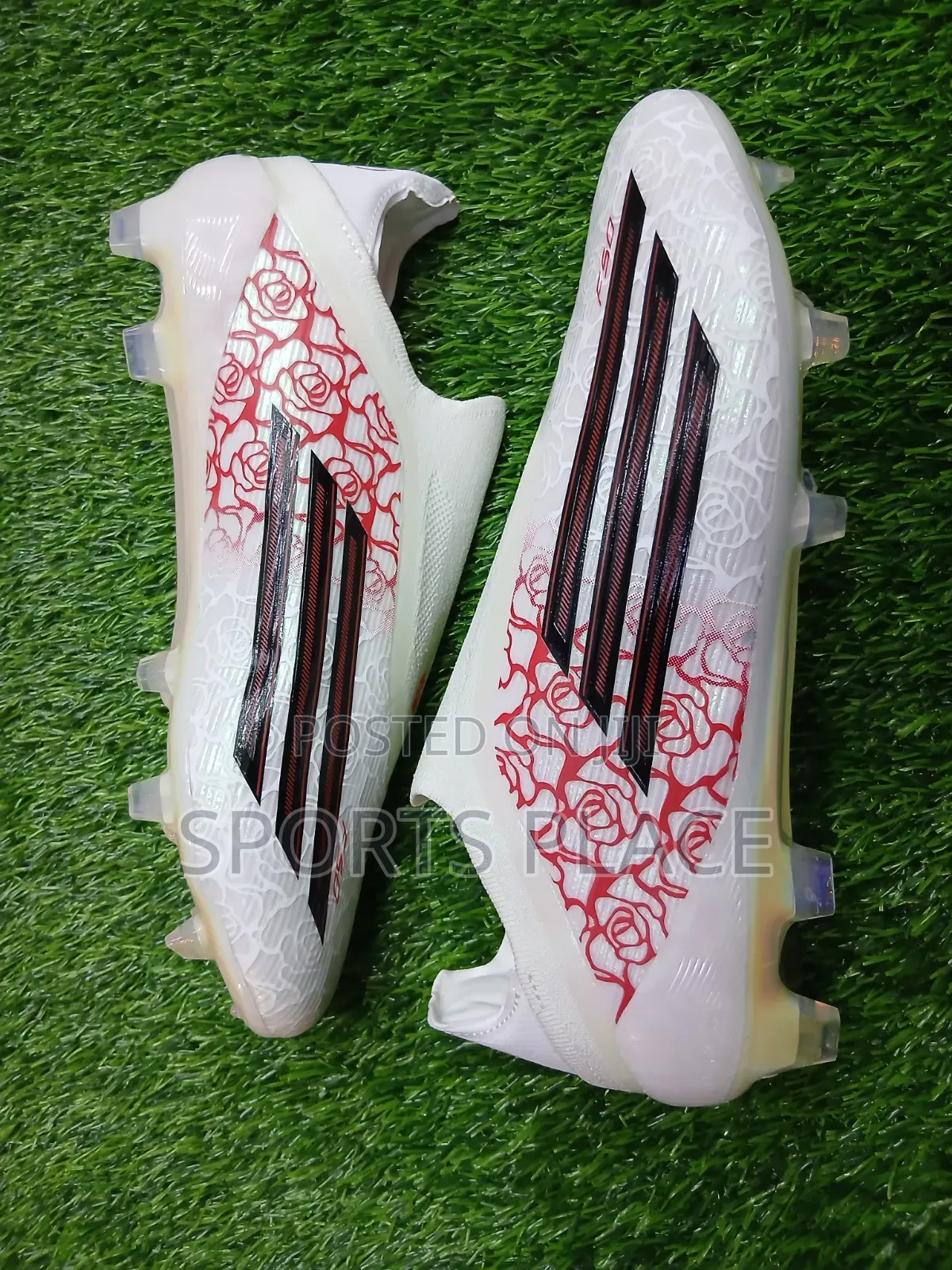 Lamine Yamal "Heartbreaker" F50 Football Boots - Laceless