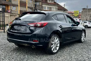 Mazda Axela 2016 Black