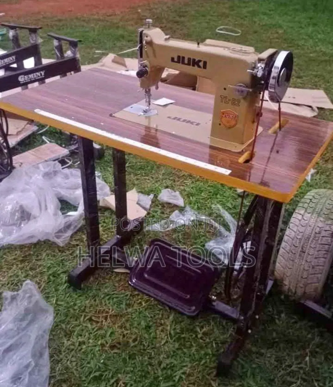 Juki Industrial Sewing Machine