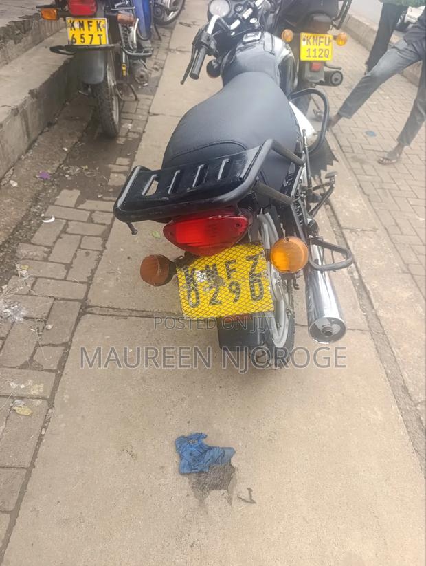 Bajaj Boxer 100 2021 Black - thumbnail 3