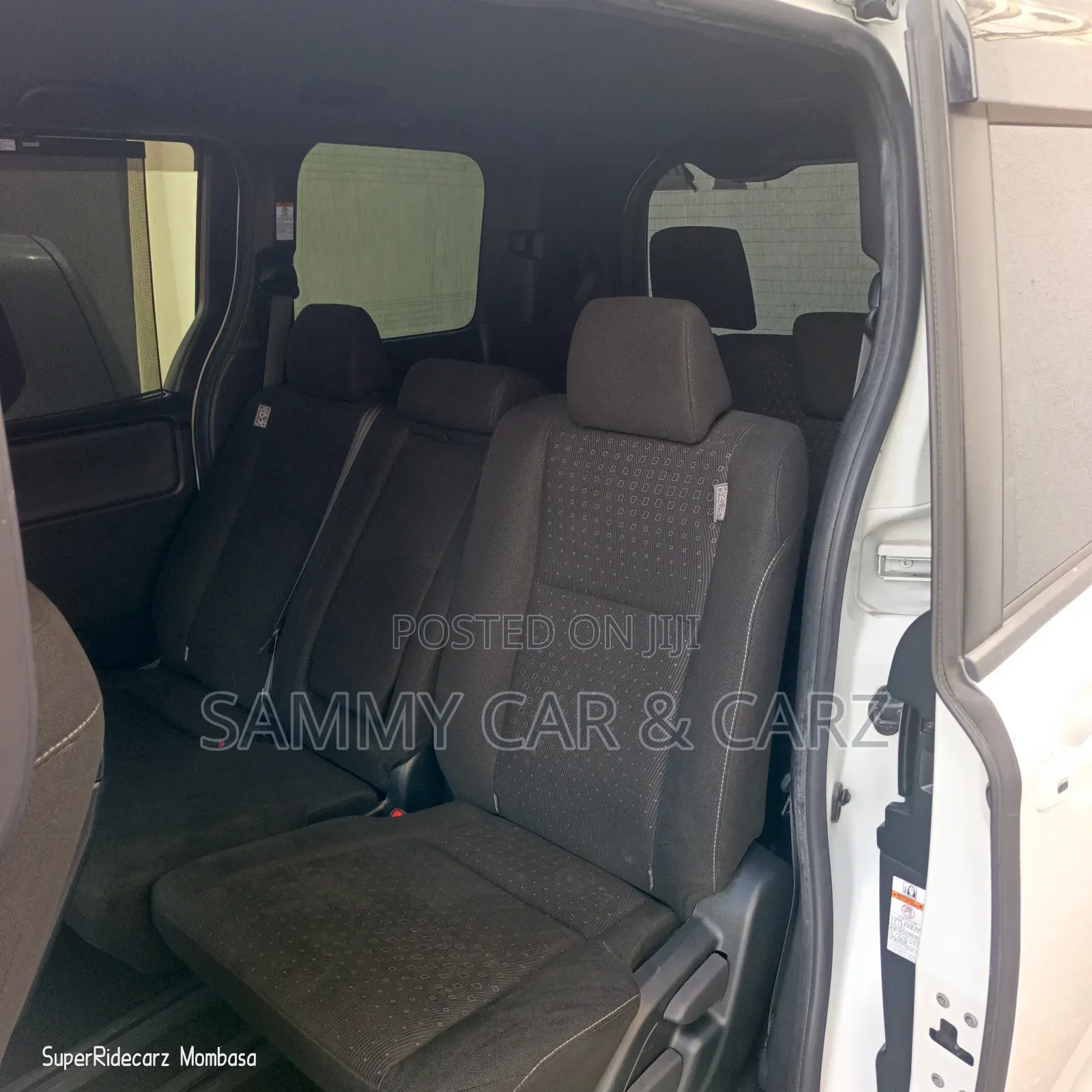 Toyota Noah 2020 White