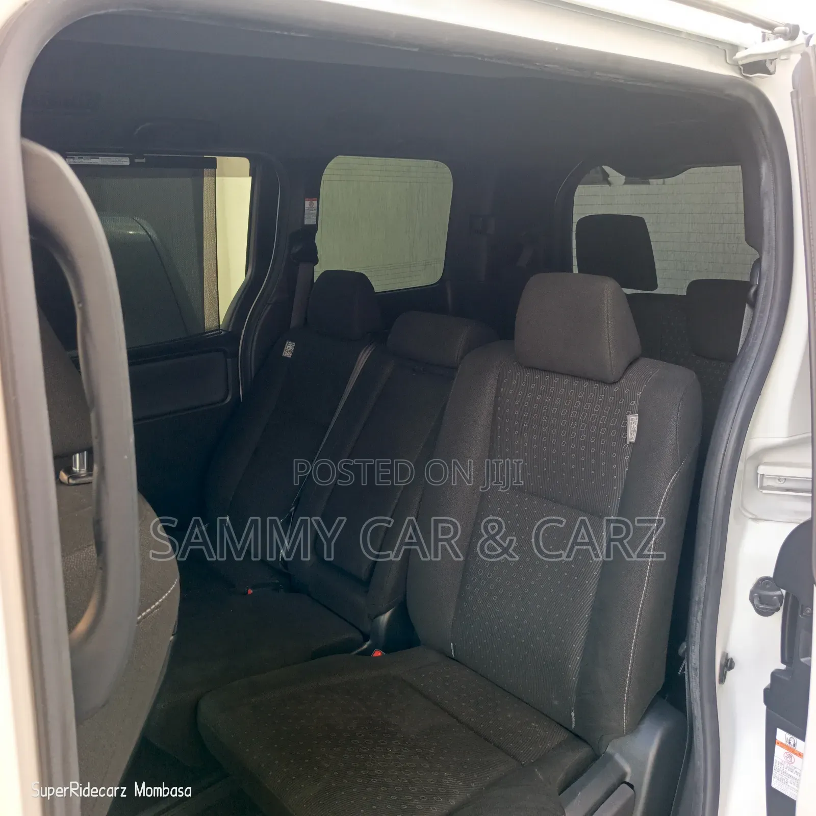 Toyota Noah 2020 White