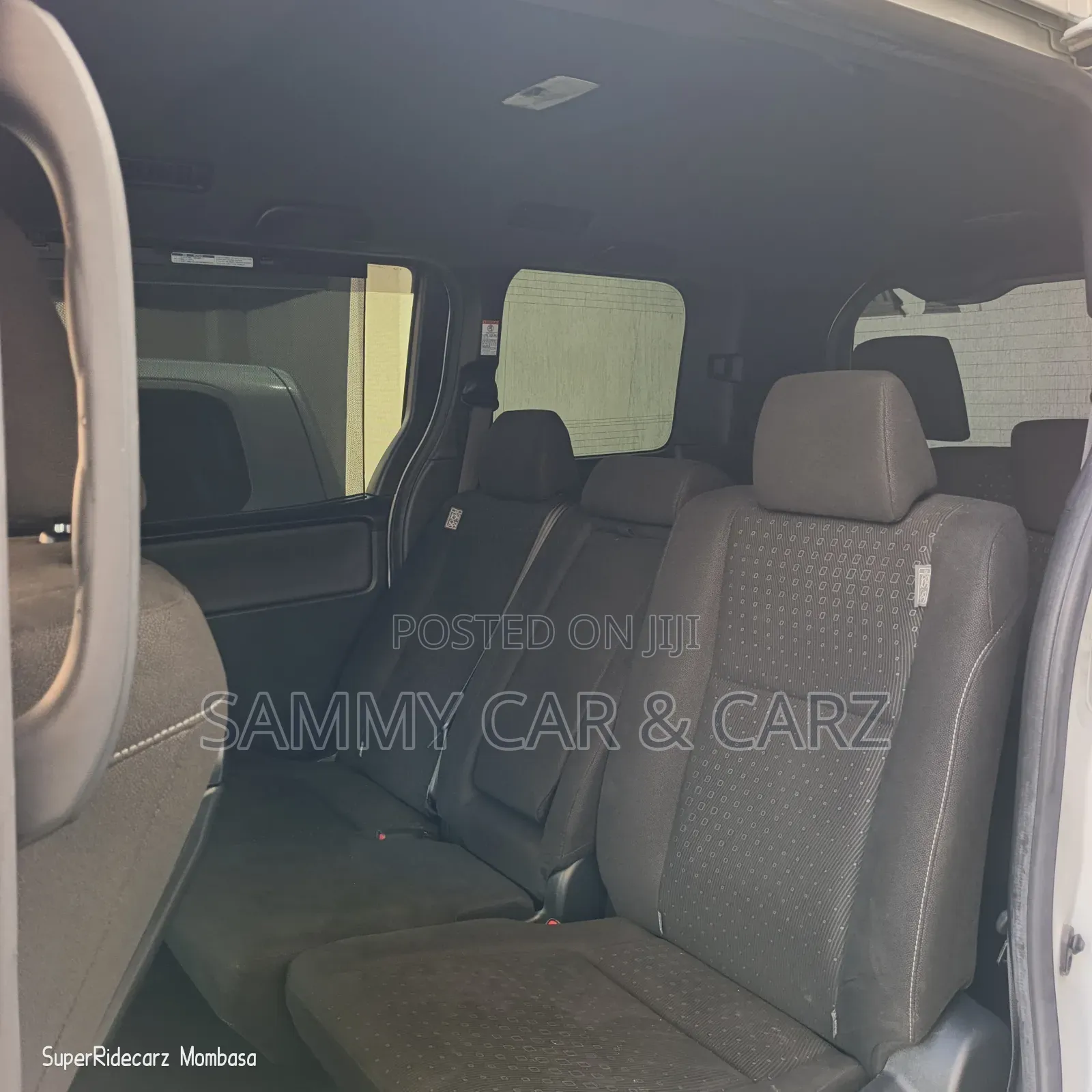 Toyota Noah 2020 White