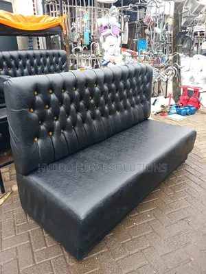 Tufted Booth Sofa