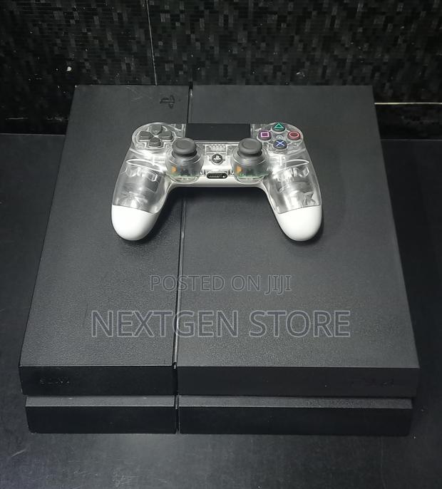 Ps4 Standard Disc Edition With One Controller