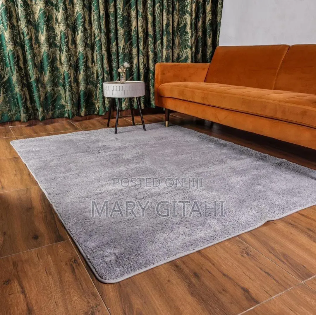 Soft Fluffy Carpet Size 5*8 at 