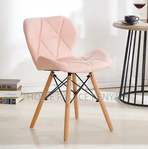 Dining Chair: Nordic Style Wooden Eames Chair