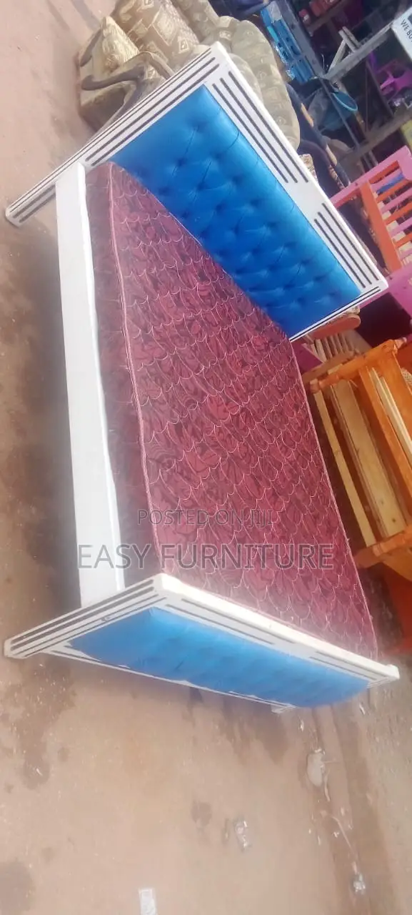 4*6 Chester Bed