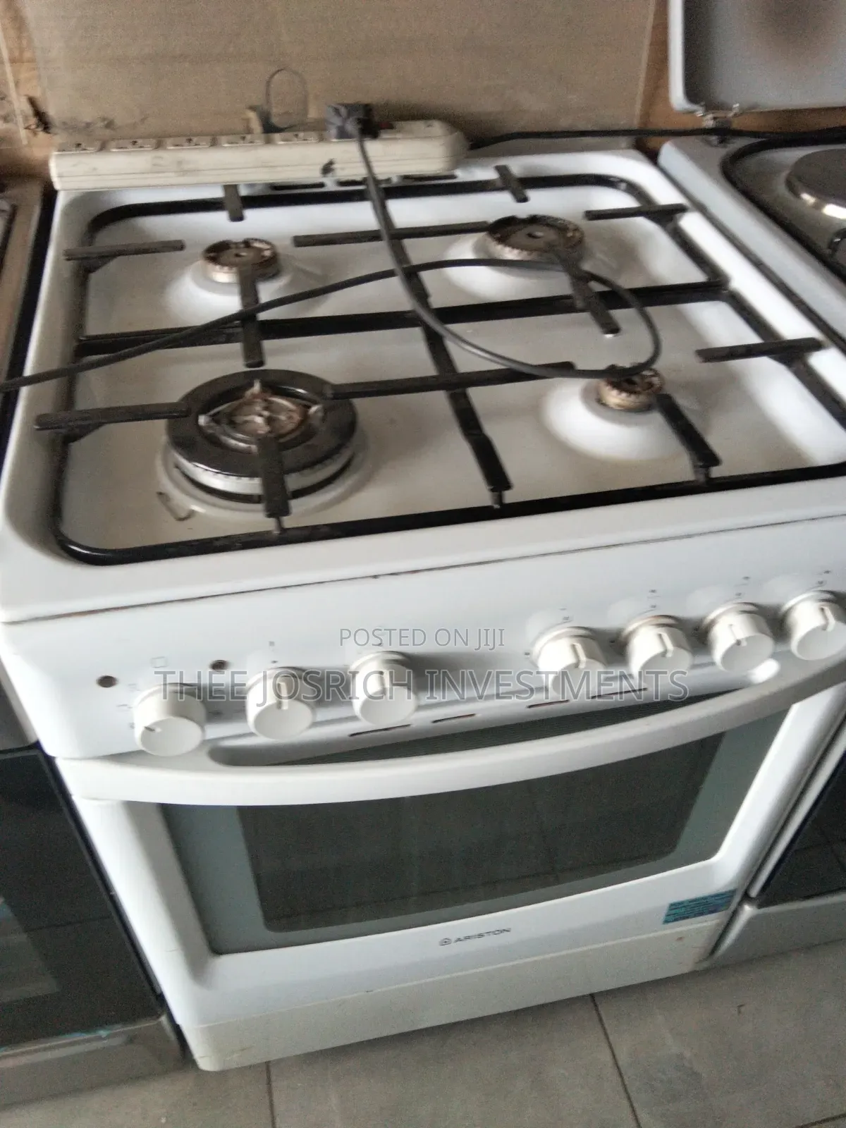Ariston Cooker 3+1