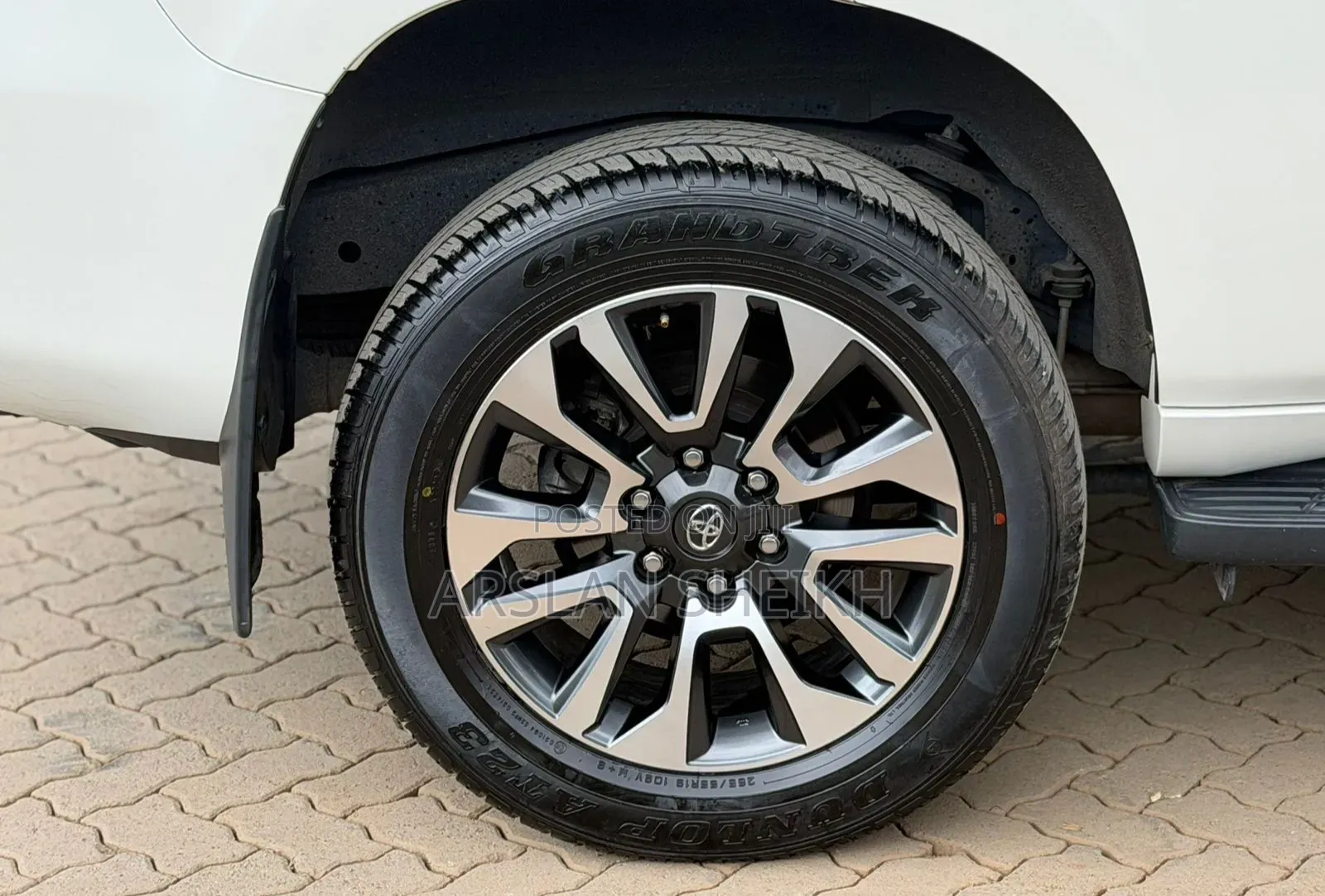Toyota Land Cruiser Prado 2022
