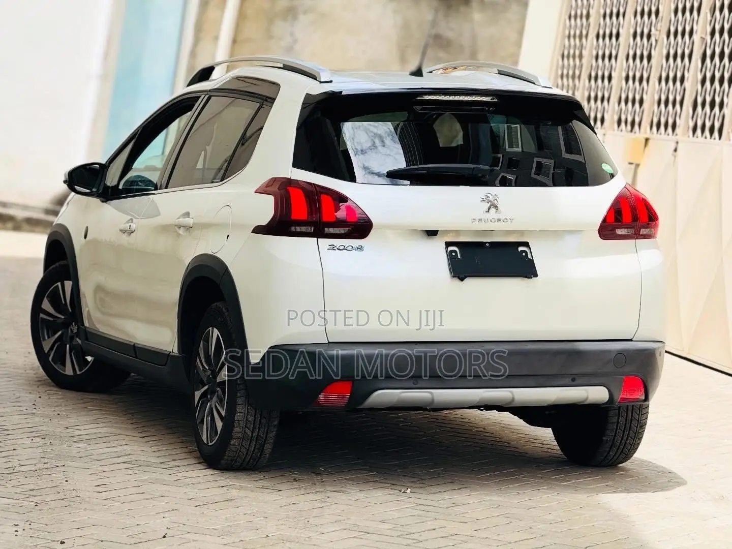 Peugeot 2008 2019 Pearl