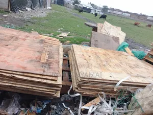 Plywoods,Boards and Pallets