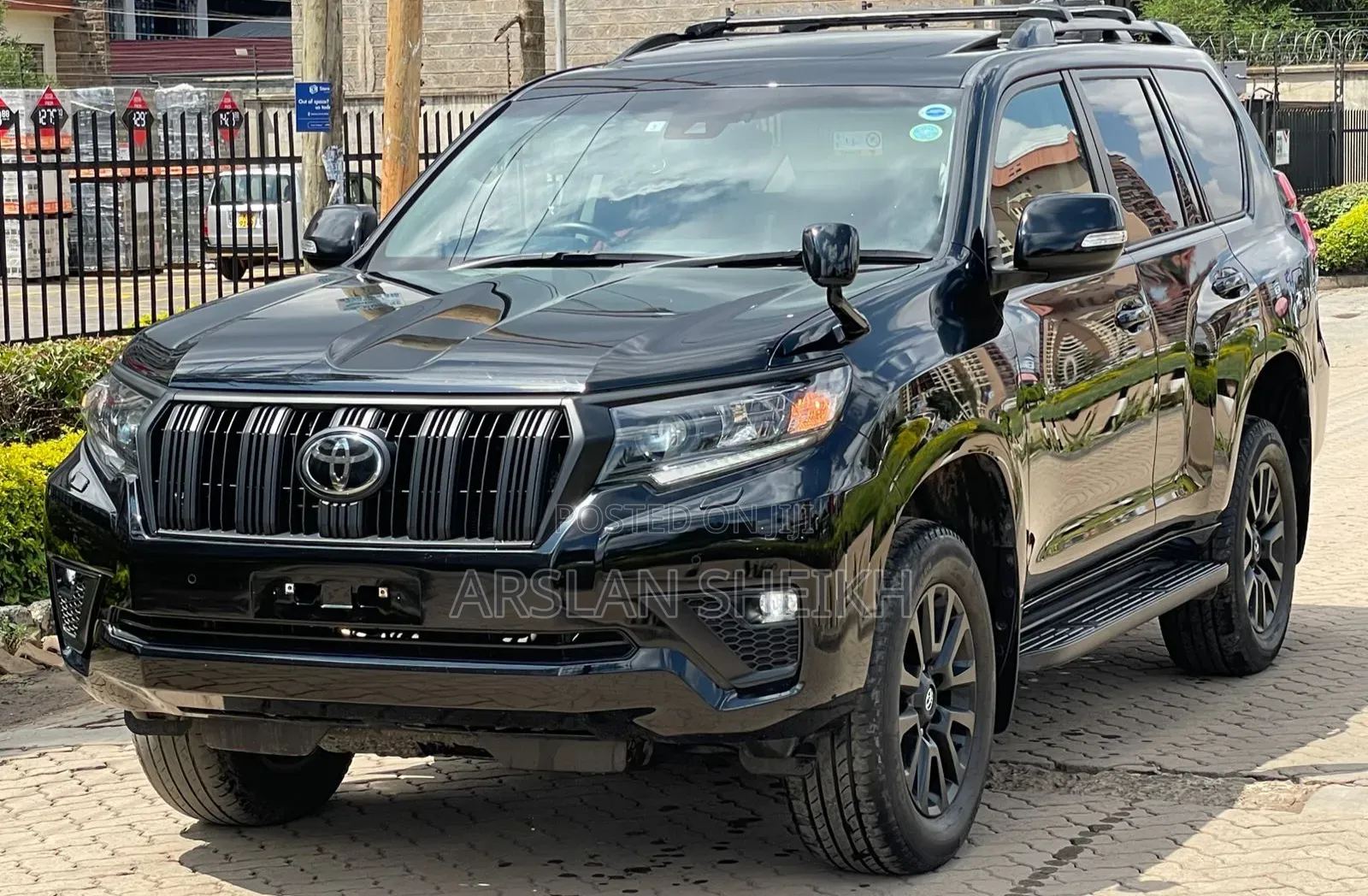 Toyota Land Cruiser Prado 2023