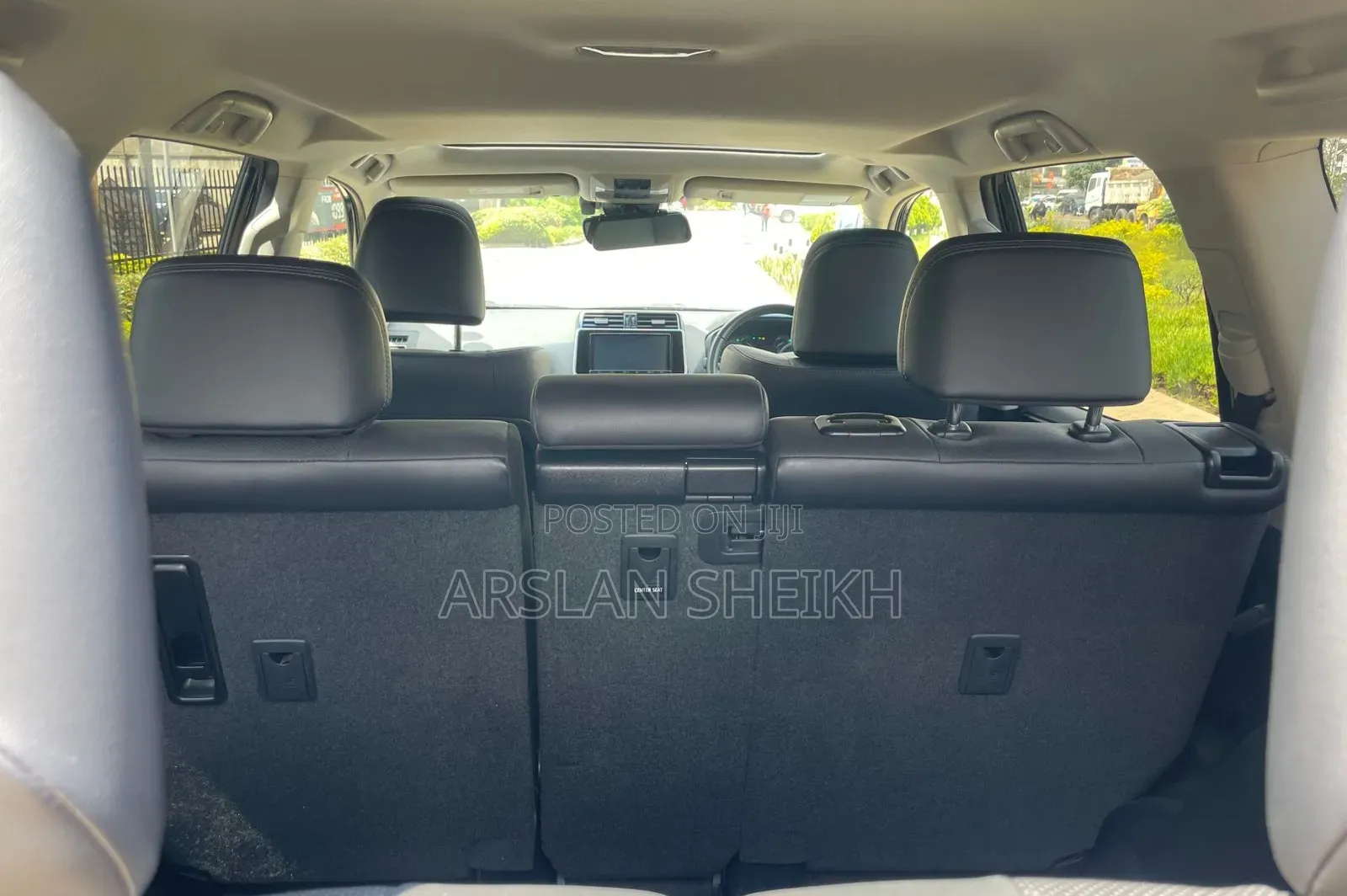 Toyota Land Cruiser Prado 2023