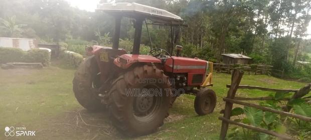 365 2wd Massey Ferguson - thumbnail 2