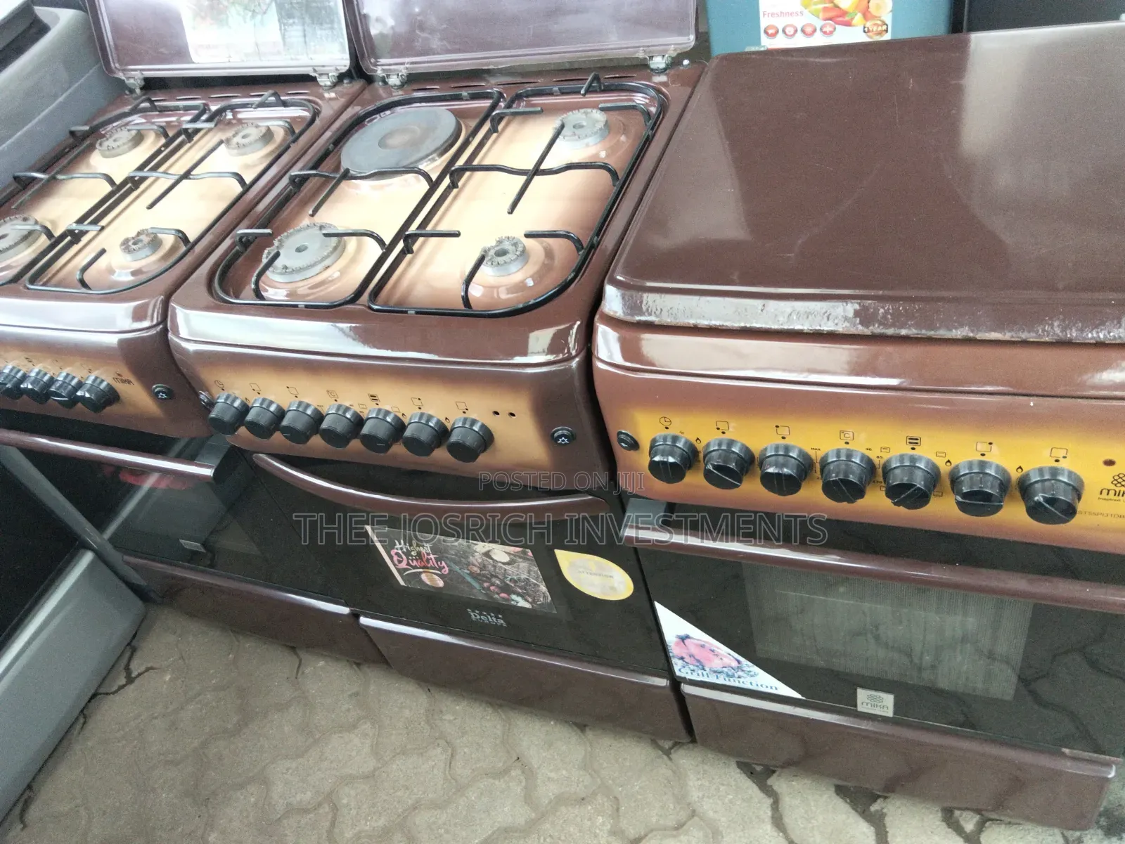 Brown Mika Cooker 3+1