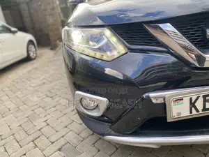 Nissan X-Trail 2014