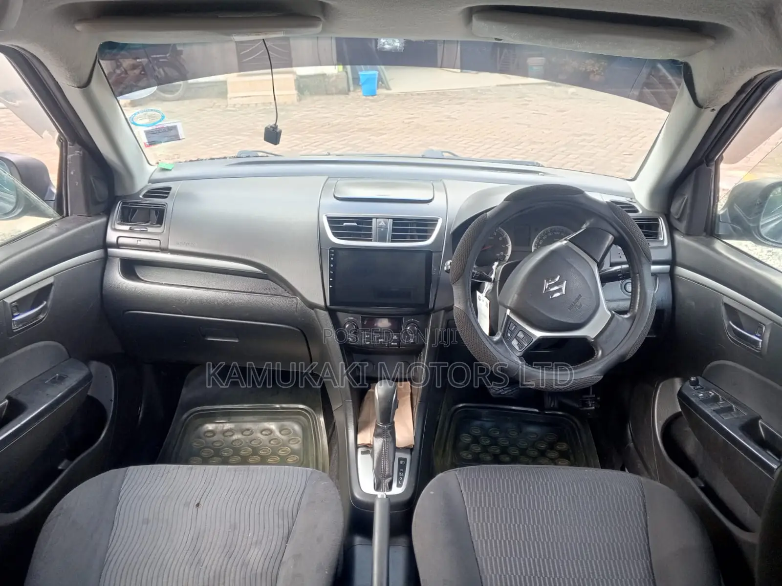 Suzuki Swift 2011 Black